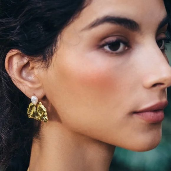 Cult Gaia Kara Earring - Picture 3 of 6